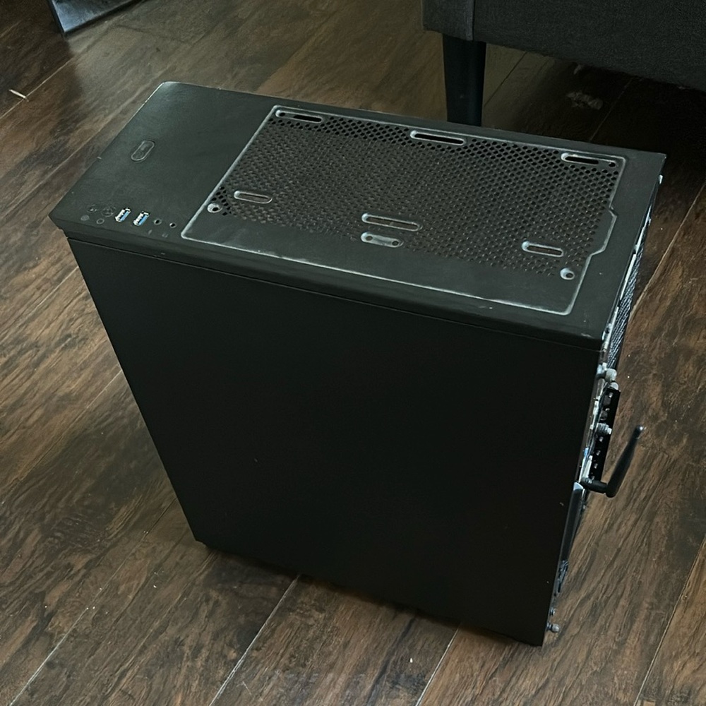 Black cyber power pc